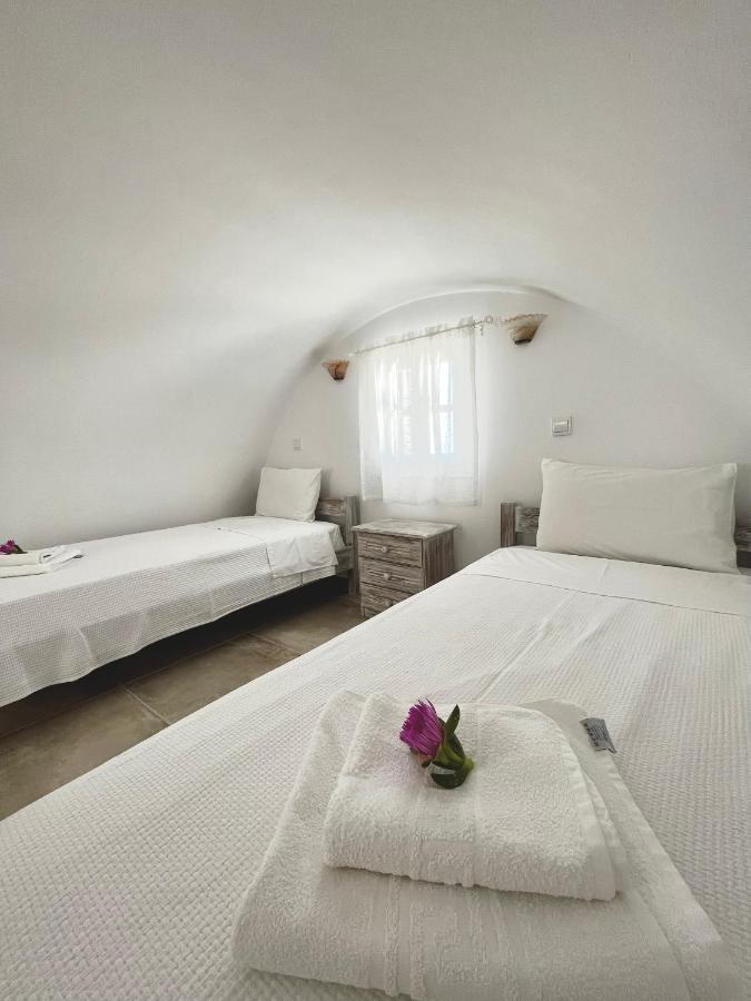 Alonistra Oia Houses Foinikia  Bagian luar foto