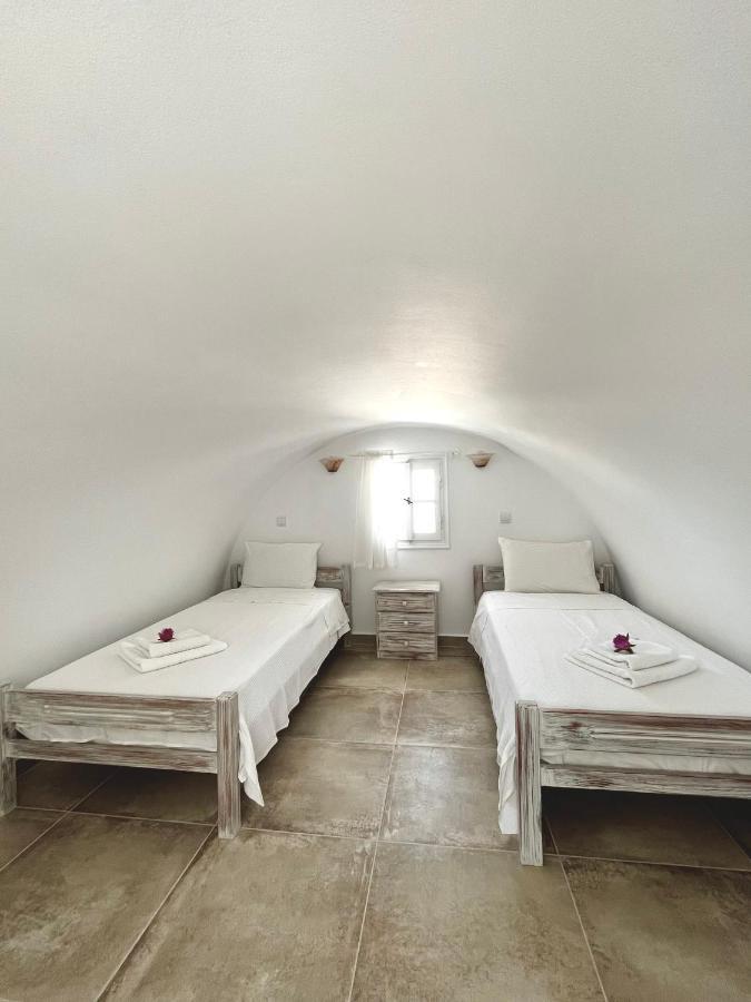 Alonistra Oia Houses Foinikia  Bagian luar foto